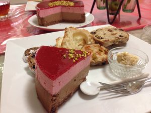 フランボワーズとショコラのムース　C